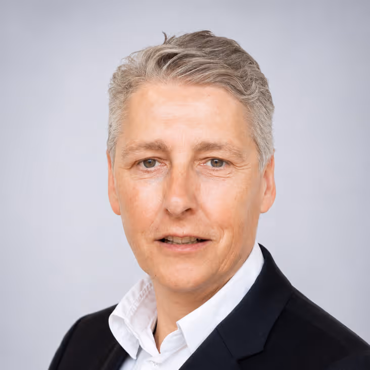 Portrait of Dr. Torsten Hemme